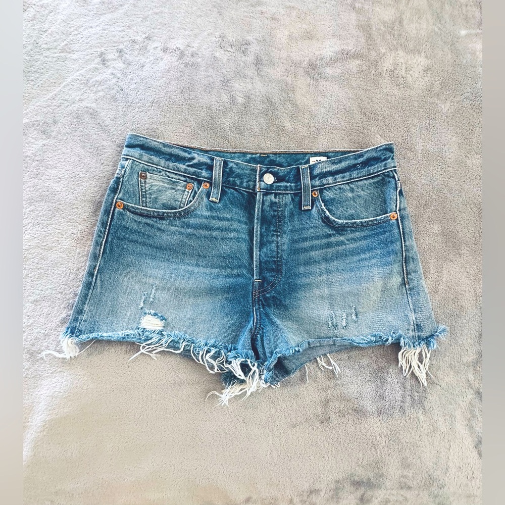 Levi’s Womens Blue Denim Cotton Jeans Shorts Size 29 S